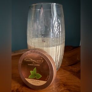 RETIRED White Tea Yankee Candle Pure Radiance Crackling Candle discontinue scent